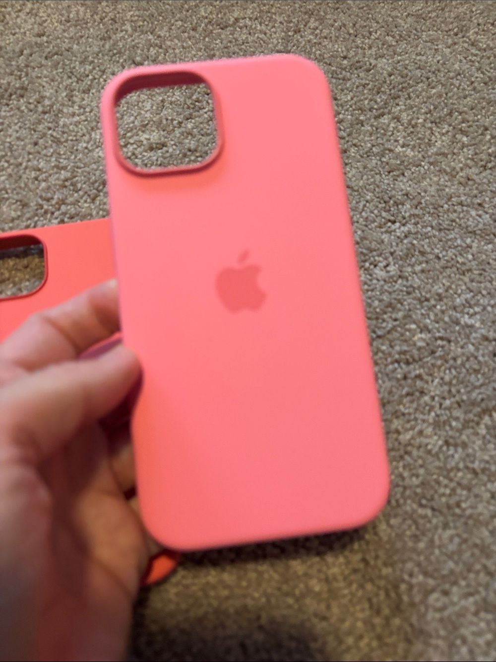 Set of 3 Apple Silicone iPhone15 Cases - Pink / Coral / Cream - Picture 4 of 11